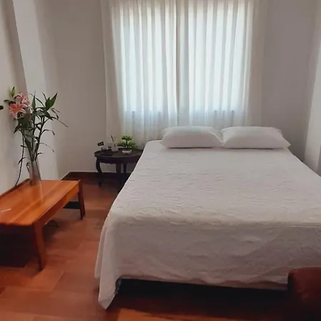 Hospedaje Turistico Chorrillos Suenos De Luna Inn Lima Exterior photo